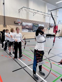 Hatice und Katja beim Hallenturnier in Eggenfelden
